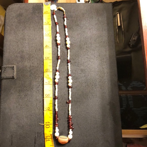 VTG 22”Mother Of Pearl/Garnet/Abalone Natural Semi Precious Stone Necklace - Picture 13 of 14